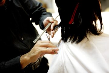 Oferta usług fryzjera dla Pań